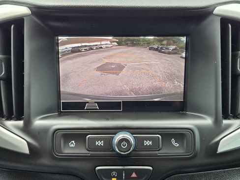 Certified 2024 GMC Terrain SLE w/ Driver Convenience Package FWD image 19