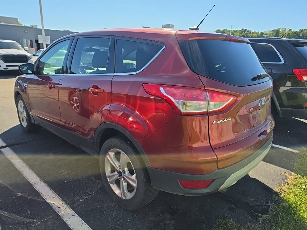 Used 2015 Ford Escape SE FWD image 8