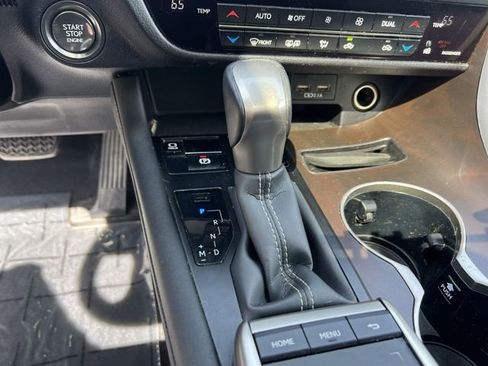 Used 2022 Lexus RX 350 AWD w/ Premium Package image 18