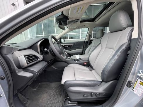 Certified 2025 Subaru Outback Limited AWD/4WD image 19