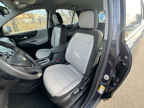 Used 2018 Chevrolet Equinox LS w/ LPO, Cargo Package image 21