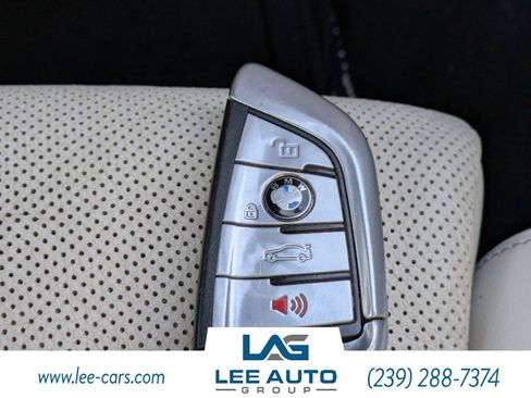 Used 2018 BMW 750i xDrive image 27