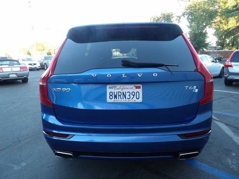 Used 2018 Volvo XC90 T6 R-Design w/ Convenience Package AWD/4WD image 13