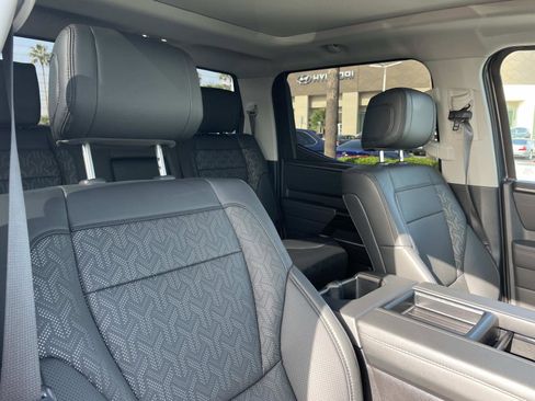 Used 2024 Toyota Tundra Limited image 29