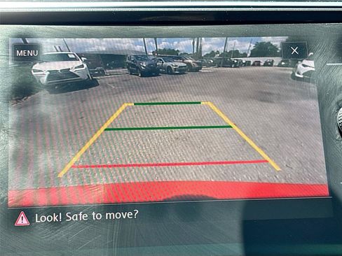 Used 2018 Volkswagen Tiguan SE w/ Panoramic Sunroof Package AWD/4WD image 13