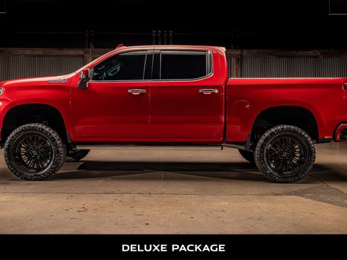 Used 2020 Chevrolet Silverado 1500 High Country w/ Technology Package image 6