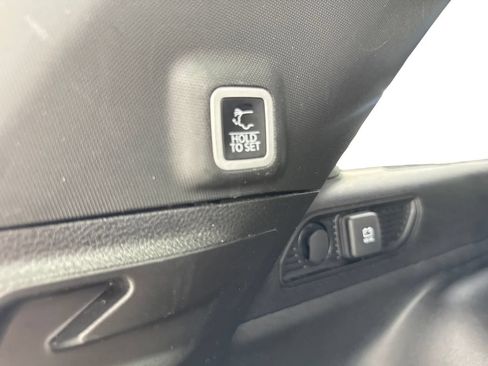 Used 2023 Jeep Grand Cherokee Altitude AWD/4WD image 84