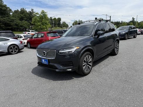 Used 2022 Volvo XC90 T6 Momentum w/ Advanced Package AWD/4WD image 2