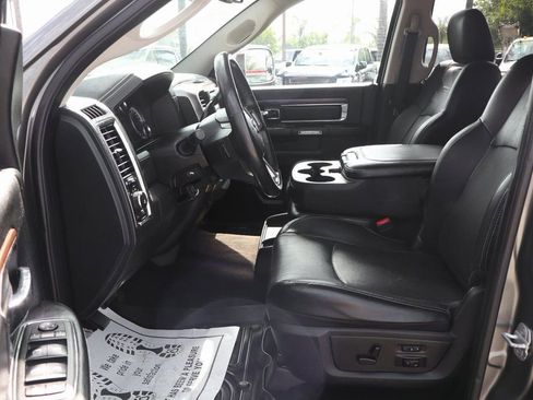 Used 2013 RAM 1500 Laramie w/ Convenience Group image 16