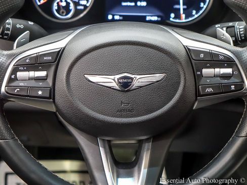 Used 2023 Genesis G70 2.0T RWD image 18