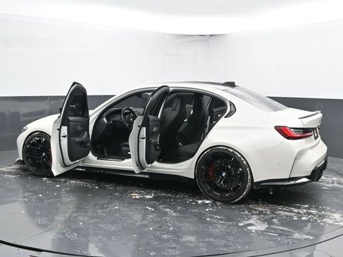 Used 2022 BMW M3 Competition w/ M Carbon Exterior Package image 43