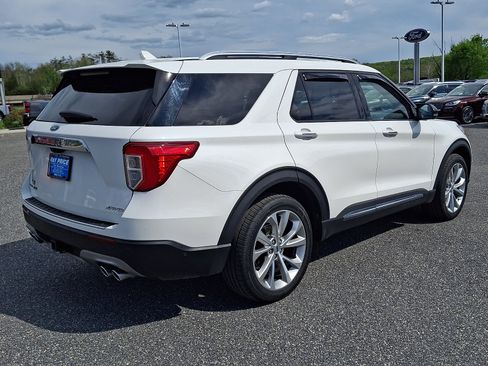 Used 2021 Ford Explorer Platinum w/ Equipment Group 601A AWD/4WD image 7