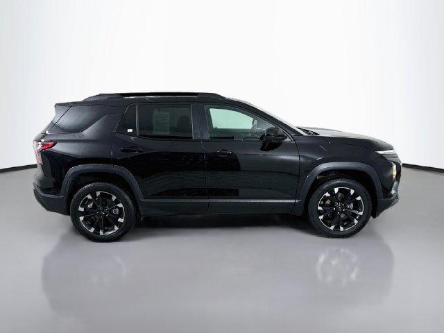 Used 2025 Chevrolet Equinox RS w/ Safety and Technology Package FWD image 9