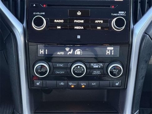 Used 2022 Subaru Ascent Premium w/ Convenience Package image 15