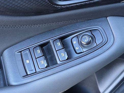 Used 2025 Subaru Outback Wilderness image 11