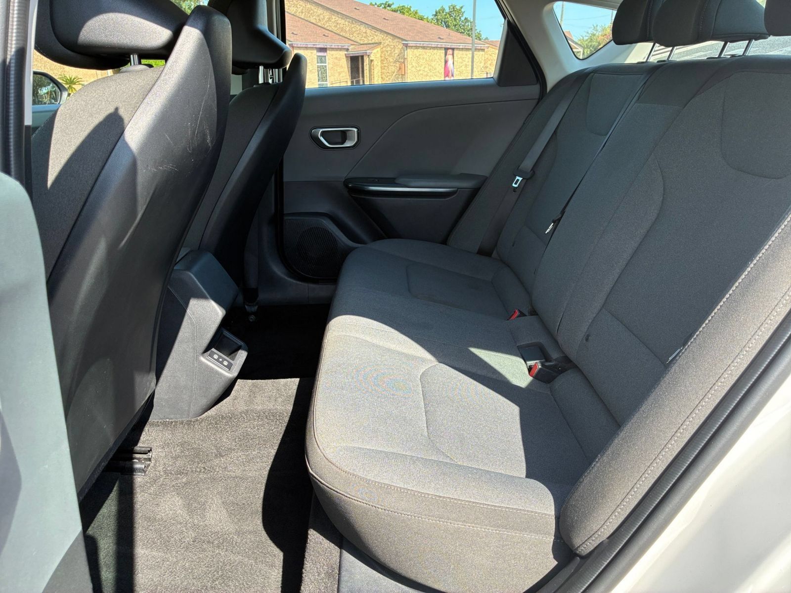 Used 2025 Kia K4 FWD image 24
