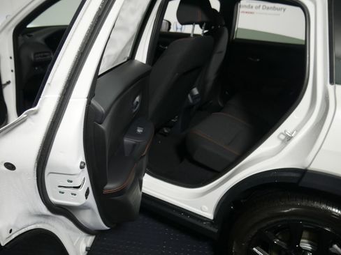 New 2026 Honda HR-V Sport image 16