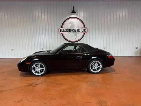 Used 2002 Porsche 911 Carrera 4 image 2
