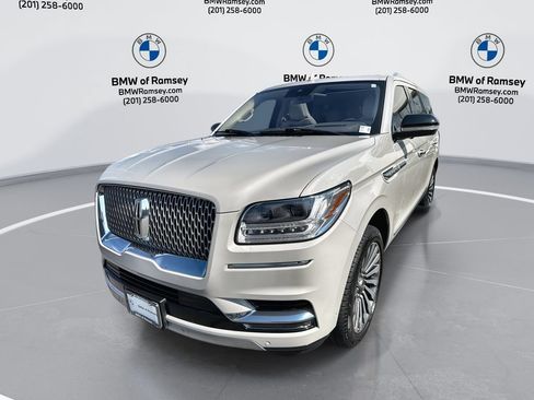 Used 2019 Lincoln Navigator Reserve AWD/4WD image 1