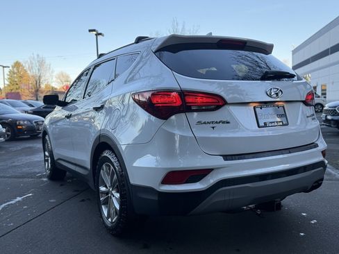 Used 2018 Hyundai Santa Fe Sport 2.0T w/ Cargo Package image 8