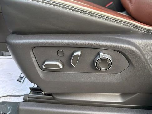 Used 2024 GMC Sierra 1500 Denali Ultimate image 29