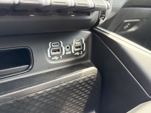 Certified 2023 RAM 1500 Big Horn image 31