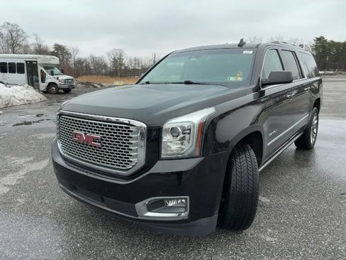 Used 2015 GMC Yukon XL Denali w/ Premium Package image 1