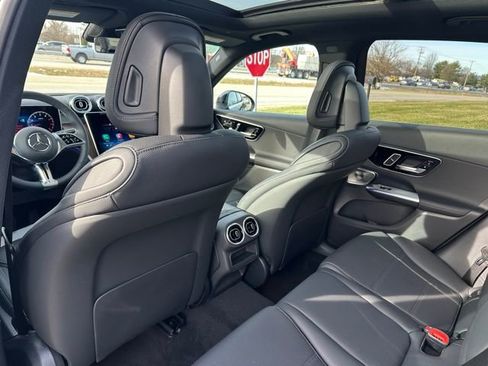 Used 2026 Mercedes-Benz GLC 300 4MATIC image 18