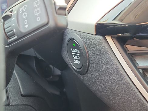 Used 2022 Ford Escape SEL AWD/4WD image 30