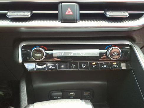 Used 2022 Kia K5 GT-Line w/ GT-Line Awd Premium Package image 13