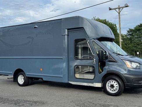 Used 2021 Ford Transit 350 DRW RWD image 5