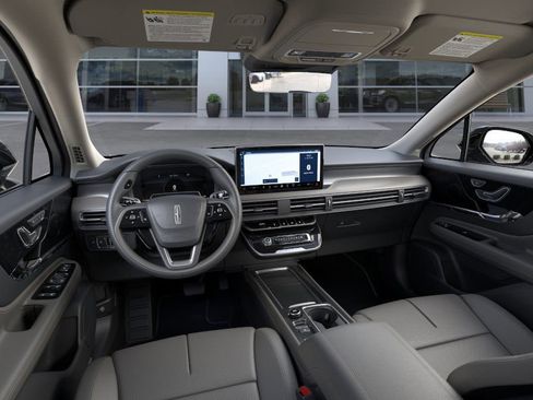 New 2026 Lincoln Corsair Premiere image 31