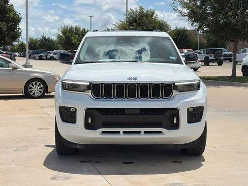 Certified 2021 Jeep Grand Cherokee L Overland w/ Advanced Protech Group III AWD/4WD image 2