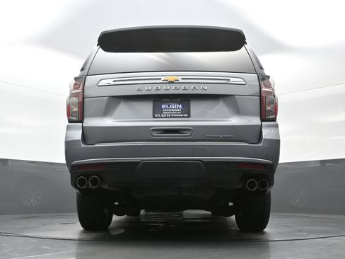 Used 2023 Chevrolet Suburban Premier AWD/4WD image 32