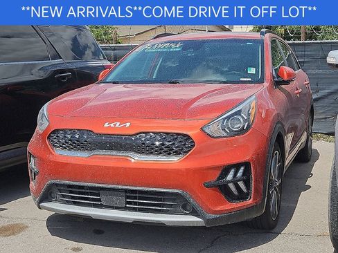 Certified 2022 Kia Niro Touring Special Edition FWD image 1