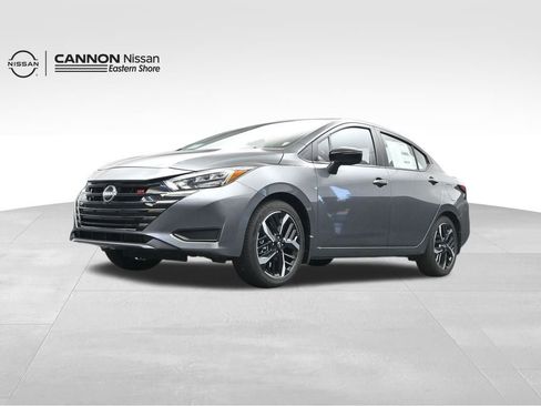 New 2025 Nissan Versa SR w/ Trunk Package image 36