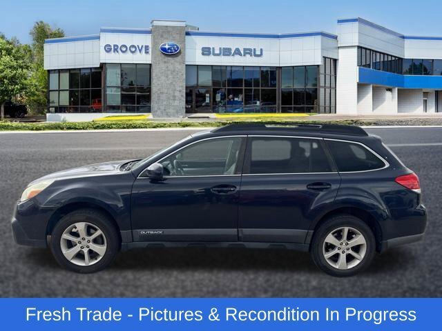 Used 2014 Subaru Outback 2.5i Premium AWD/4WD image 2