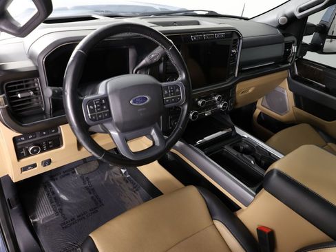 Used 2023 Ford F250 Lariat w/ Lariat Ultimate Package AWD/4WD image 24