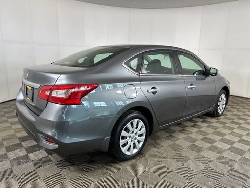 Used 2019 Nissan Sentra S image 3