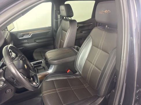 Used 2024 Chevrolet Silverado 1500 High Country image 24