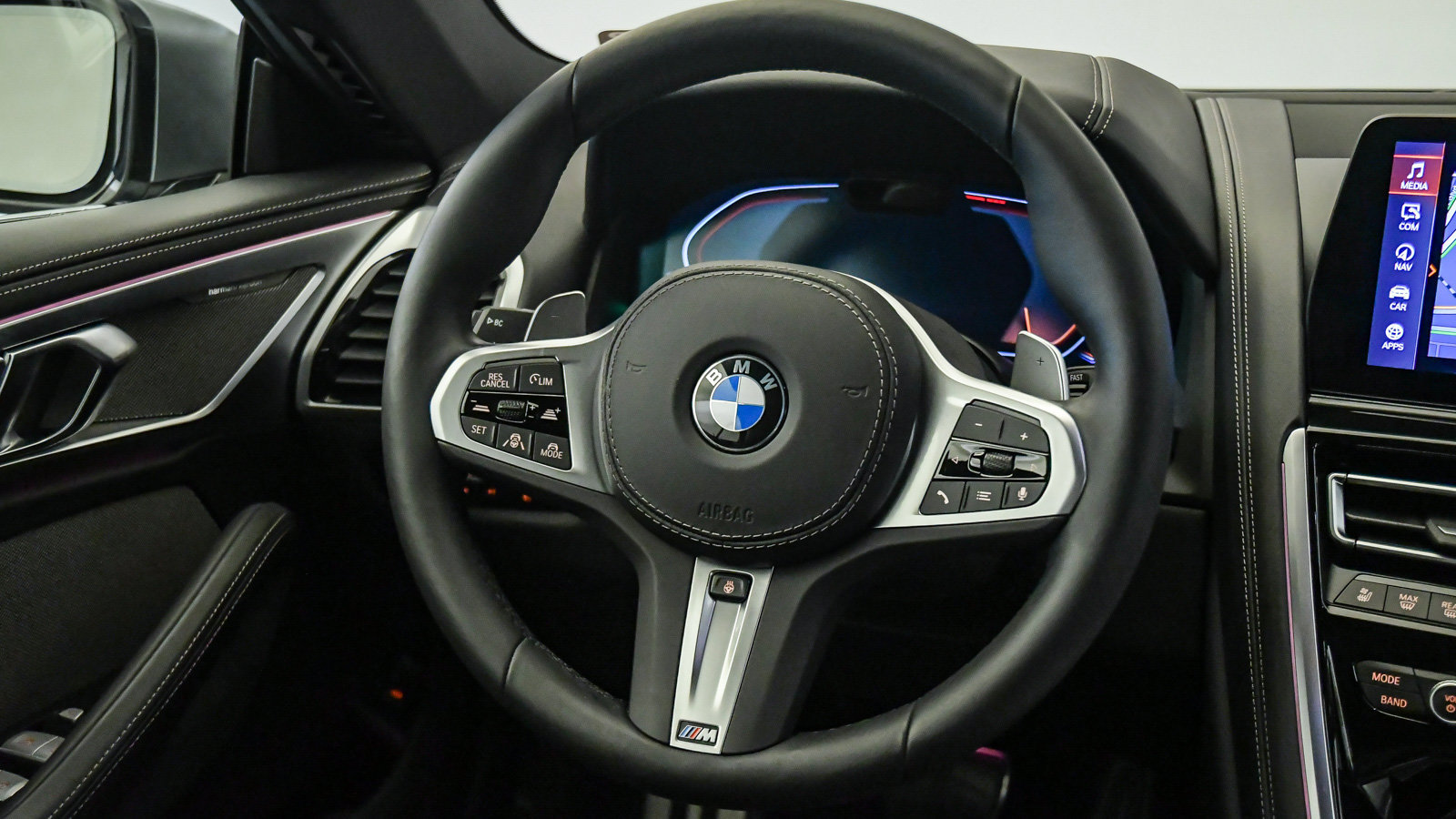 Used 2026 BMW 840i Convertible RWD image 14