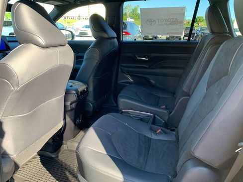 New 2026 Toyota Grand Highlander AWD Hybrid image 13