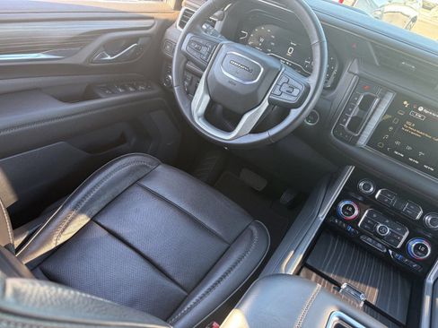 Certified 2023 GMC Yukon Denali w/ Max Trailering Package AWD/4WD image 15