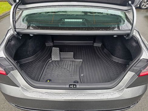 Used 2026 Toyota Camry XLE image 22