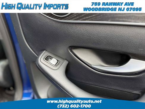 Used 2017 Mercedes-Benz GLC 300 4MATIC Coupe image 53