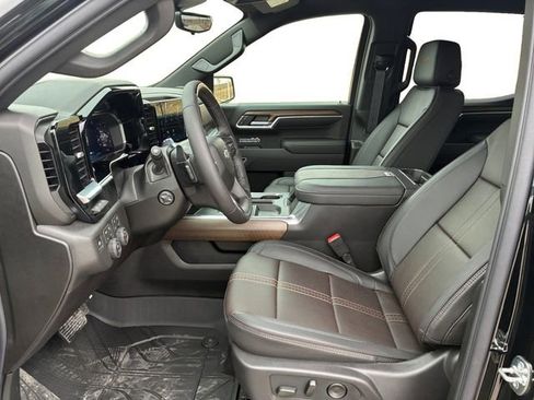 New 2026 Chevrolet Silverado 1500 High Country w/ Midnight Edition AWD/4WD image 11