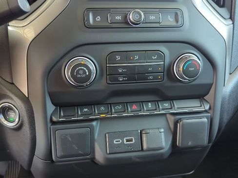 New 2026 Chevrolet Silverado 1500 Custom image 24