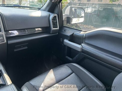 Used 2019 Ford F150 Raptor w/ Equipment Group 802A Luxury AWD/4WD image 40