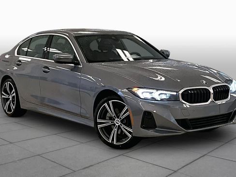 Used 2024 BMW 330i xDrive Sedan AWD/4WD image 2
