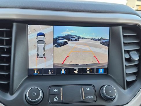 Used 2023 GMC Acadia Denali w/ Denali Ultimate Package AWD/4WD image 14